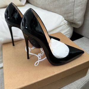 Christian Louboutin So Kate Heels